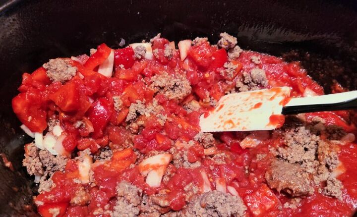 easy crockpot lasagna soup recipe, Cooked ground beef onion and pepper in the crock pot crock