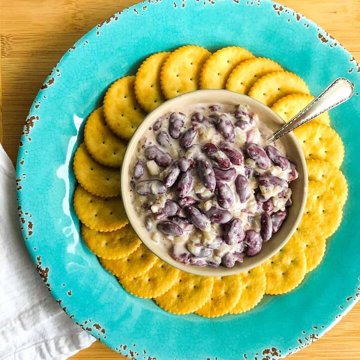 Red Kidney Bean Dip in a bowl ringed by crackers