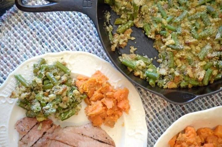green bean stuffing casserole, A bunch of food on a table