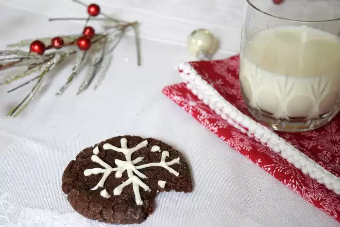 pennsylvania dutch chocolate cookies, Pennsylvania Dutch Chocolate Cookies Chocolate Christmas cookie with holiday decorations