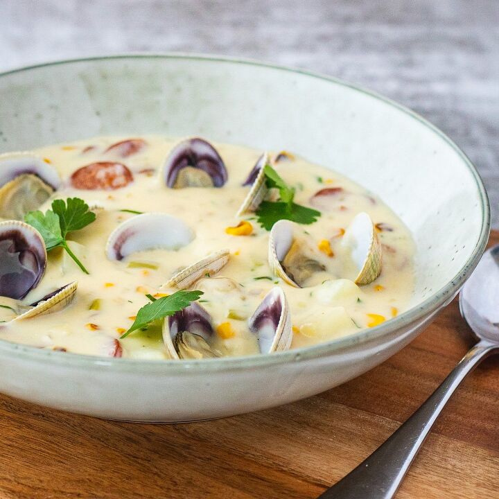 creamy clam chowder recipe