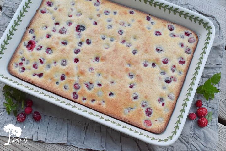 cranberry cake with butter sauce, Cranberry Cake