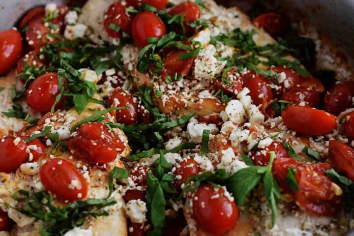 easy balsamic chicken gluten free, Easy Balsamic Chicken recipe with Tomatoes olive oil and feta cheese close up
