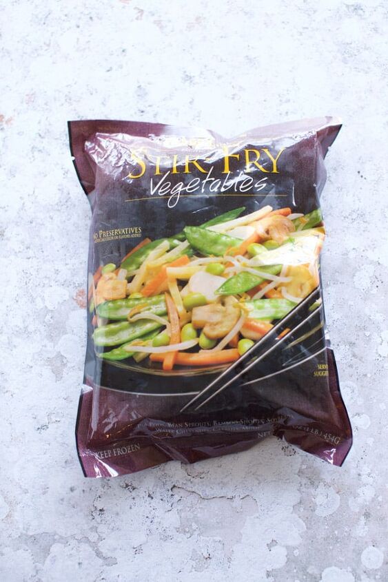 instant pot chicken stir fry, package of frozen vegetables from trader joes