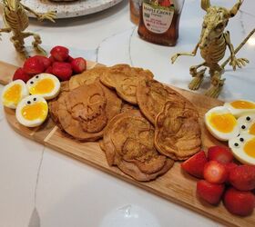 Halloween Breakfast & Lunch - Jack-o-lantern Quesadilla & Pancakes