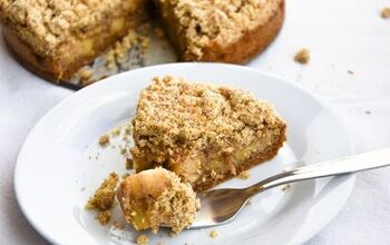 Apple Crumble Coffee Cake