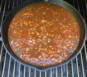 smoked baked beans with bacon and brown sugar, Placing the skillet of baked beans in the smoker