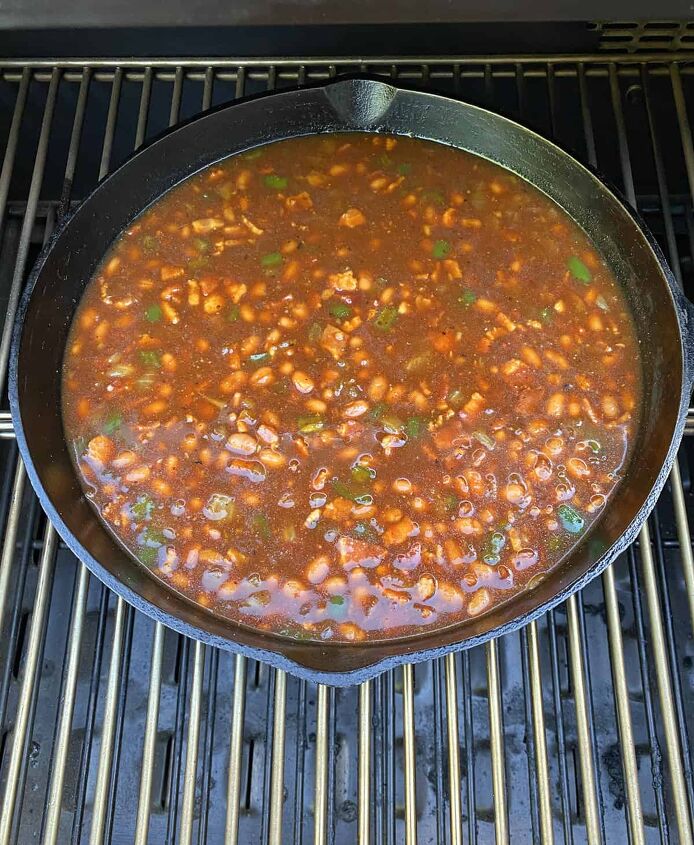 smoked baked beans with bacon and brown sugar, Placing the skillet of baked beans in the smoker