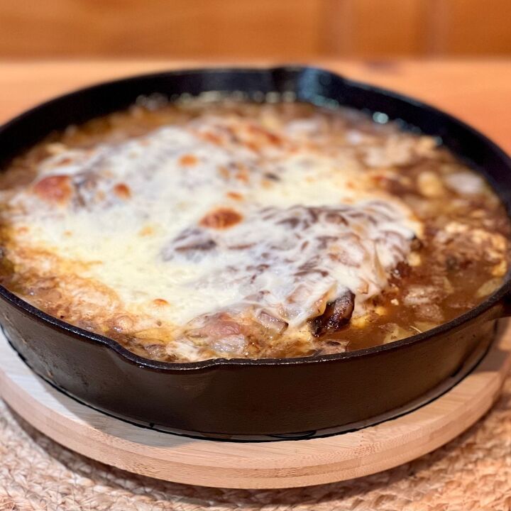 cast iron french onion chicken with mushrooms, Easy Cheesy French Onion Chicken Bake Yum
