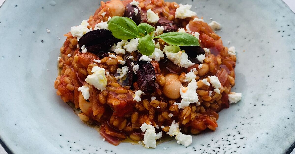 Pearl Barely, Butter Bean & Cherry Tomato Risotto With Feta and Olives ...