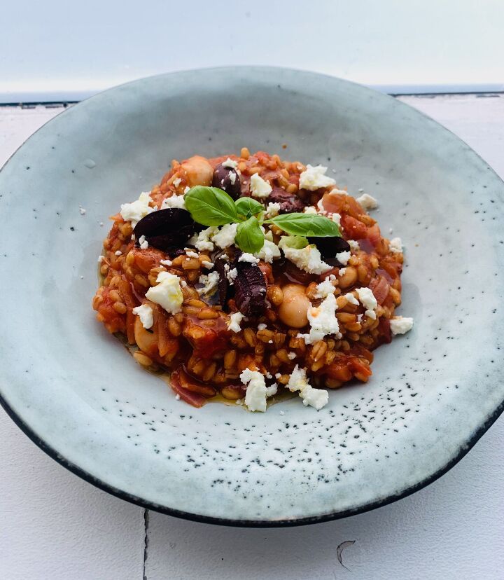 pearl barely butter bean cherry tomato risotto with feta and olives