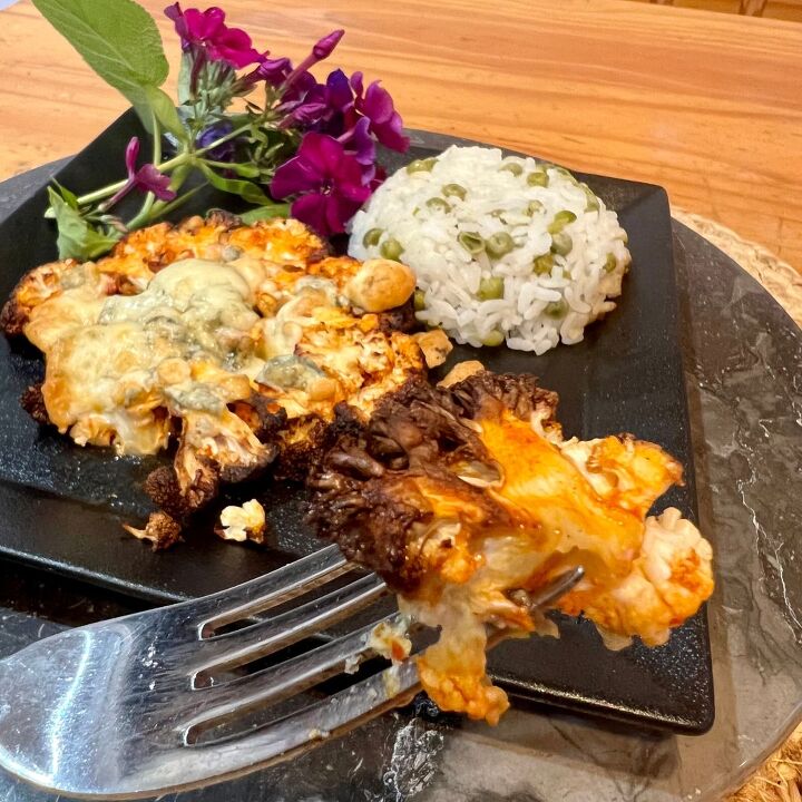 easy air fried cauliflower steaks with buffalo sauce, Buffalo cauliflower bites Yum