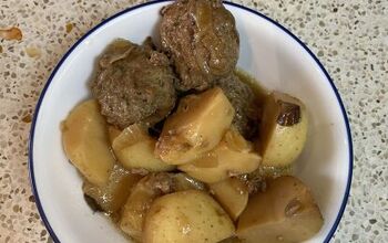 Sofrito - Potato Stew and Beef Patties