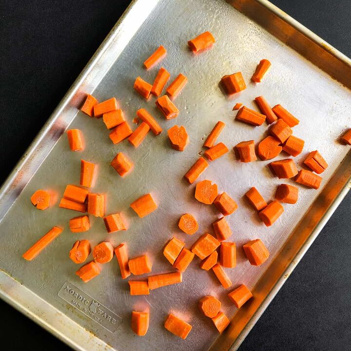 carrot pumpkin soup, Add chopped carrots and pumpkin to individual baking sheets