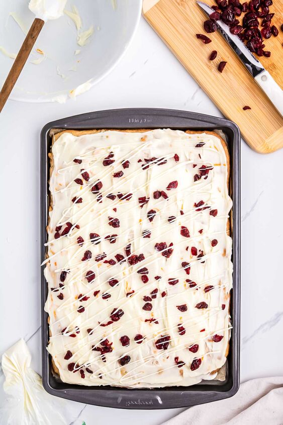 starbucks cranberry bliss bars copycat recipe, Finished bars with cranberries sprinkled on top and a little white chocolate drizzle over the top