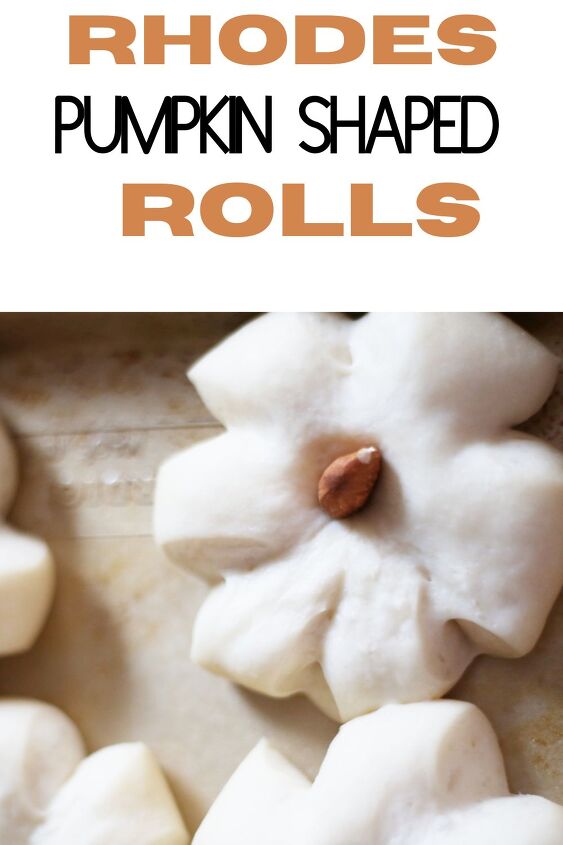 How to Make Pumpkin Shaped Rolls