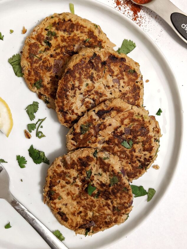 hot n spicy tuna cakes paleo keto, Wondering what to serve with these spicy and crispy tuna cakes or patties A side salad steamed veggies or just a simple cilantro yogurt lemon dip pair really well with the flavorful fish