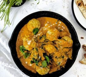 Healthy Indian Chicken Meatballs Curry (Paleo, Gluten Free)