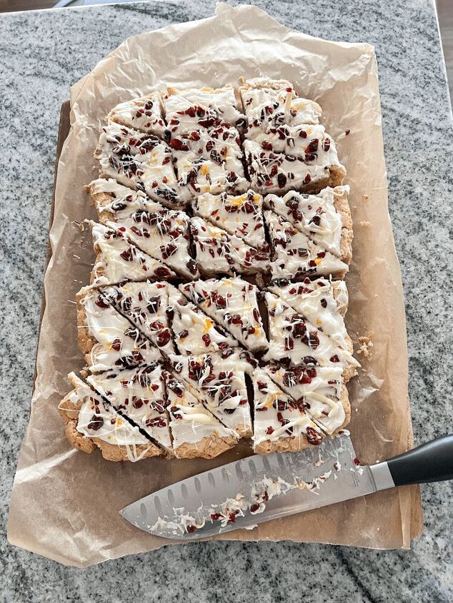 starbucks cranberry bliss bars, How to Cut Starbucks Cranberry Bliss Bars