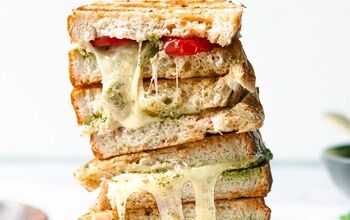 Pesto Grilled Cheese With Garlic Butter