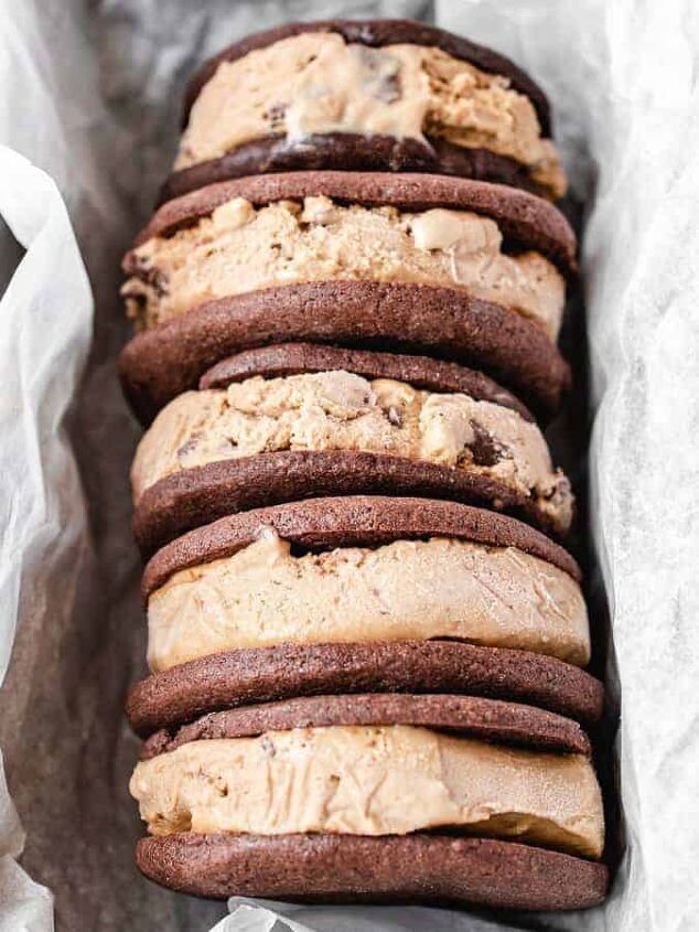 chocolate cookie ice cream sandwiches, Chocolate cookie ice cream sandwiches lined up in a pan