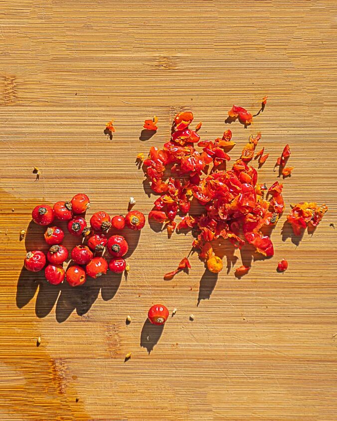 three ways to make dried wild rose hip tea, whole rose hips and peeled rose hips ready for drying