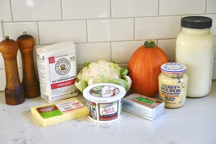 easy cheesy cauliflower pumpkin casserole, ingredients for cauliflower pumpkin casserole on kitchen counter