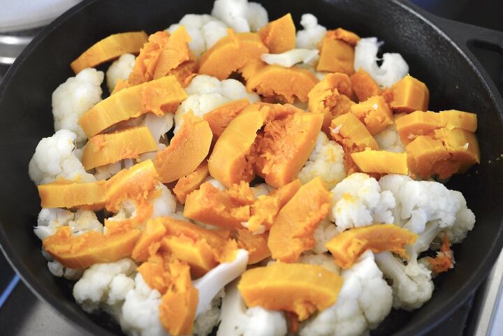 easy cheesy cauliflower pumpkin casserole