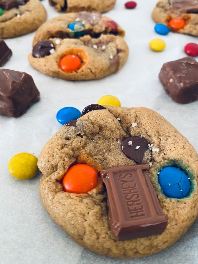 salted chocolate chip candy bar cookies