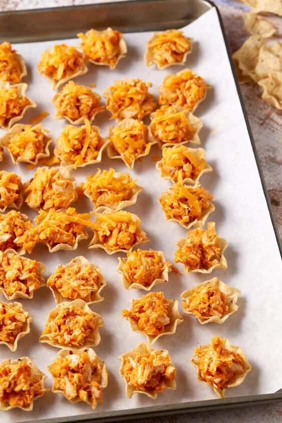buffalo chicken bites, A pan of Buffalo chicken bites filled with chicken