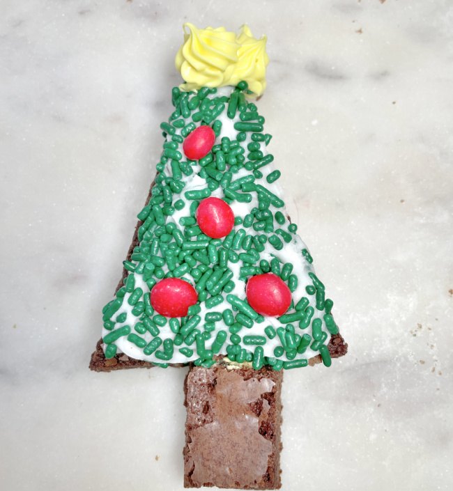 decorated christmas tree brownies for the holidays
