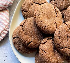 chewy chocolate sugar cookies, A close up of cookies on a plate