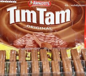 TIM TAM BISCUIT WREATH... | Foodtalk