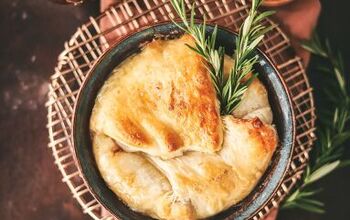 Easy Baked Brie With Fig Jam and Rosemary