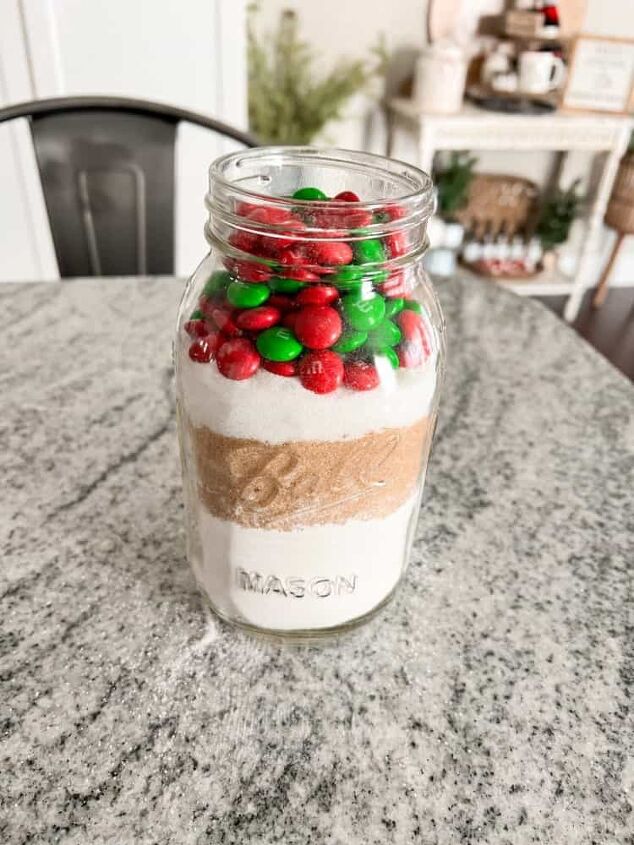 Almost done with this easy Christmas cookie gift idea now