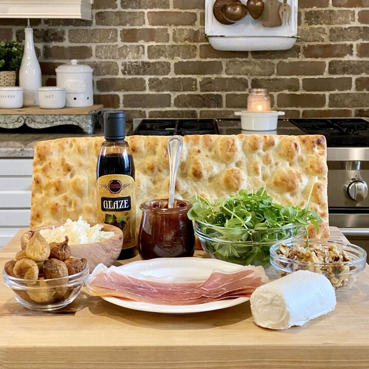 prosciutto and fig flatbread, Everything you need to make Prosciutto and Fig Flatbread including Holiday Cranberry Apple Butter flatbread prosciutto dried figs goat cheese Parmesan cheese arugula and walnuts
