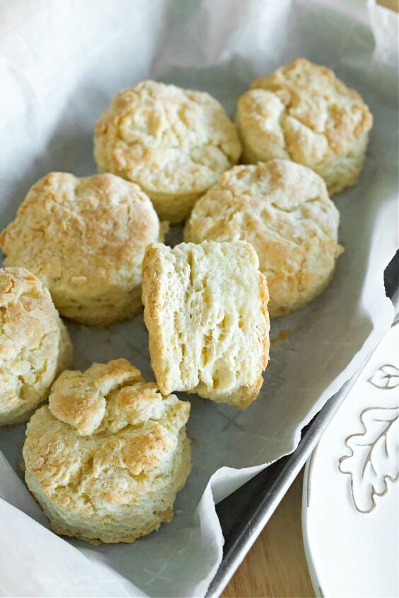 easy and quick biscuit recipe, Cooked biscuits in a parchment lined baking dish