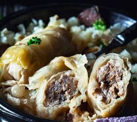 classic bosnian stuffed cabbage rolls sarma, A close up of the cabbage roll cut in half showing the ground beef filling inside