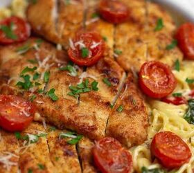 <b>Our dinner suggestion:</b> Creamy chicken pasta in a to-die-for white wine sauce