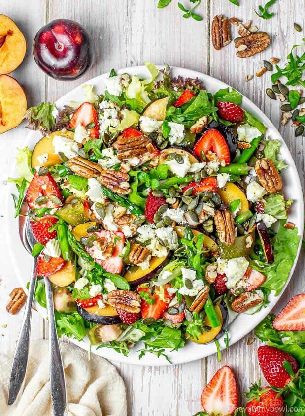 summer salad with strawberries pecans and plums, Summer Salad With Strawberries Pecans And Plums