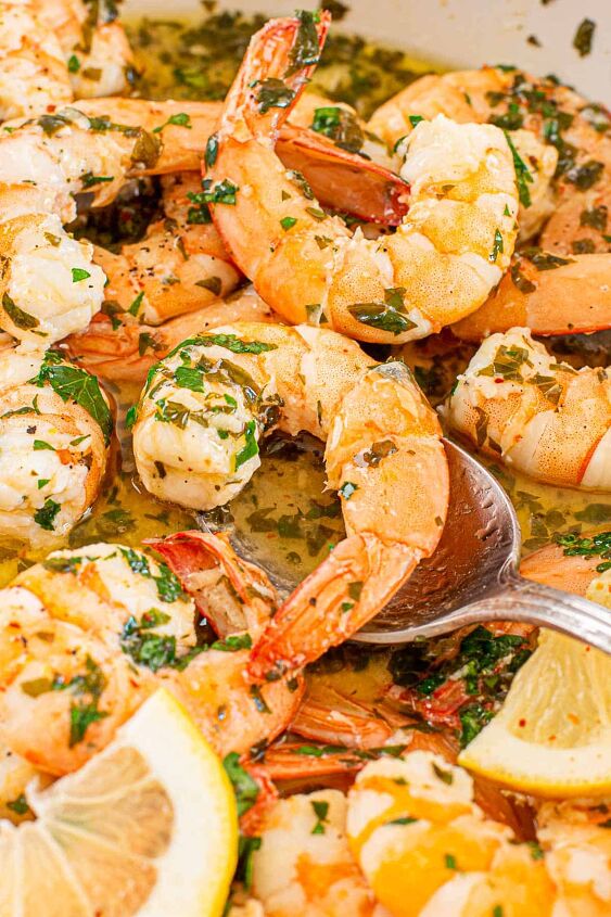 shrimp scampi without wine, shrimp cooked in garlic butter with parsley