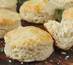 garlic and herbs boursin biscuits