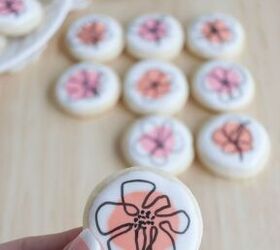 flower sugar cookies with free printable gift tag, Flower Sugar Cookies with Free Printable Gift Tag