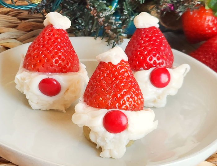 easy christmas gnome sugar cookies