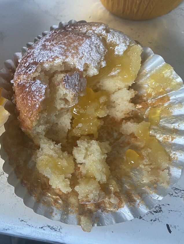 really lemon muffins