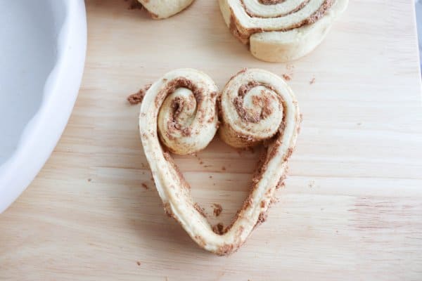 valentine s day cinnamon roll recipe, Valentines Cinnamon Roll Recipe Process