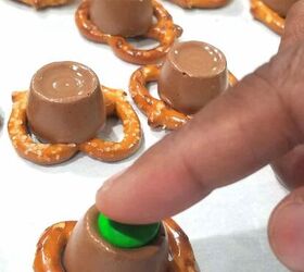 <u>Your Christmas guests will be OBSESSED with this 3-ingredient, 11-minute dessert</u>