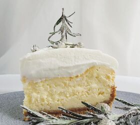white chocolate christmas cheesecake