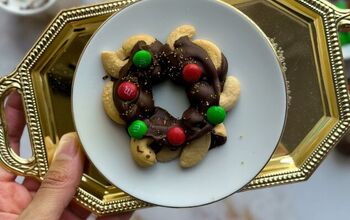 Chocolate Cluster Wreaths