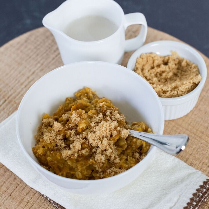 pumpkin spice oatmeal, This quick and easy pumpkin spice oatmeal will become your go to fall breakfast Cooked with real pumpkin and pumpkin pie spice this is the perfect breakfast for someone who loves pumpkin everything
